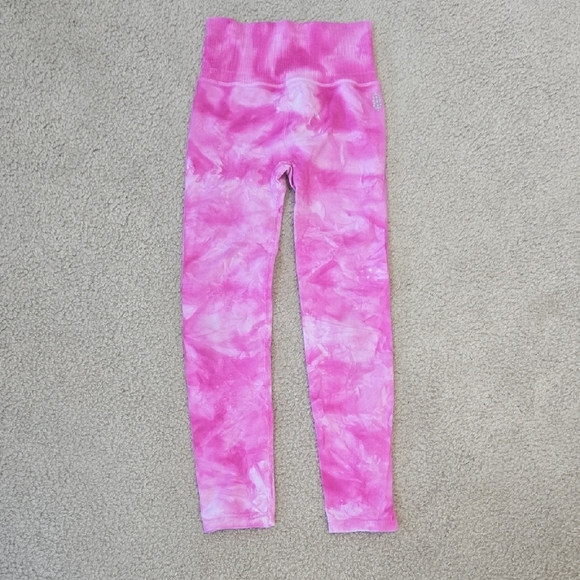 Free People Movment Good Karma Tie-Dye Leggings In Vivacious Pink Size XS/Small - Picture 2 of 11